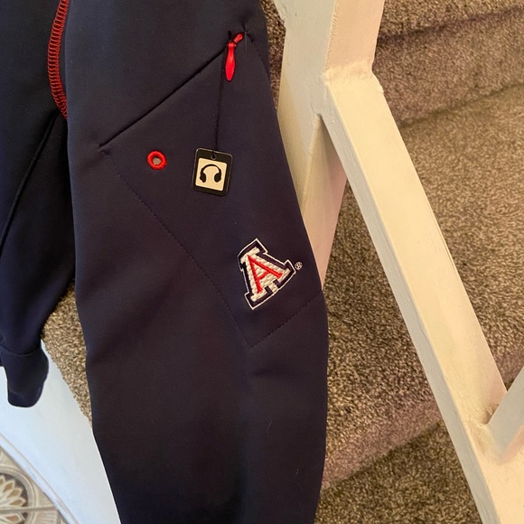Family pack of 5 Brand New University of Arizona Outerwear - Picture 9 of 16